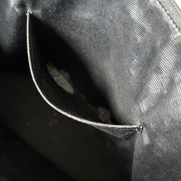 Authentic YURIE NITANI Black Leather Shoulder Bag - Picture 10 of 12